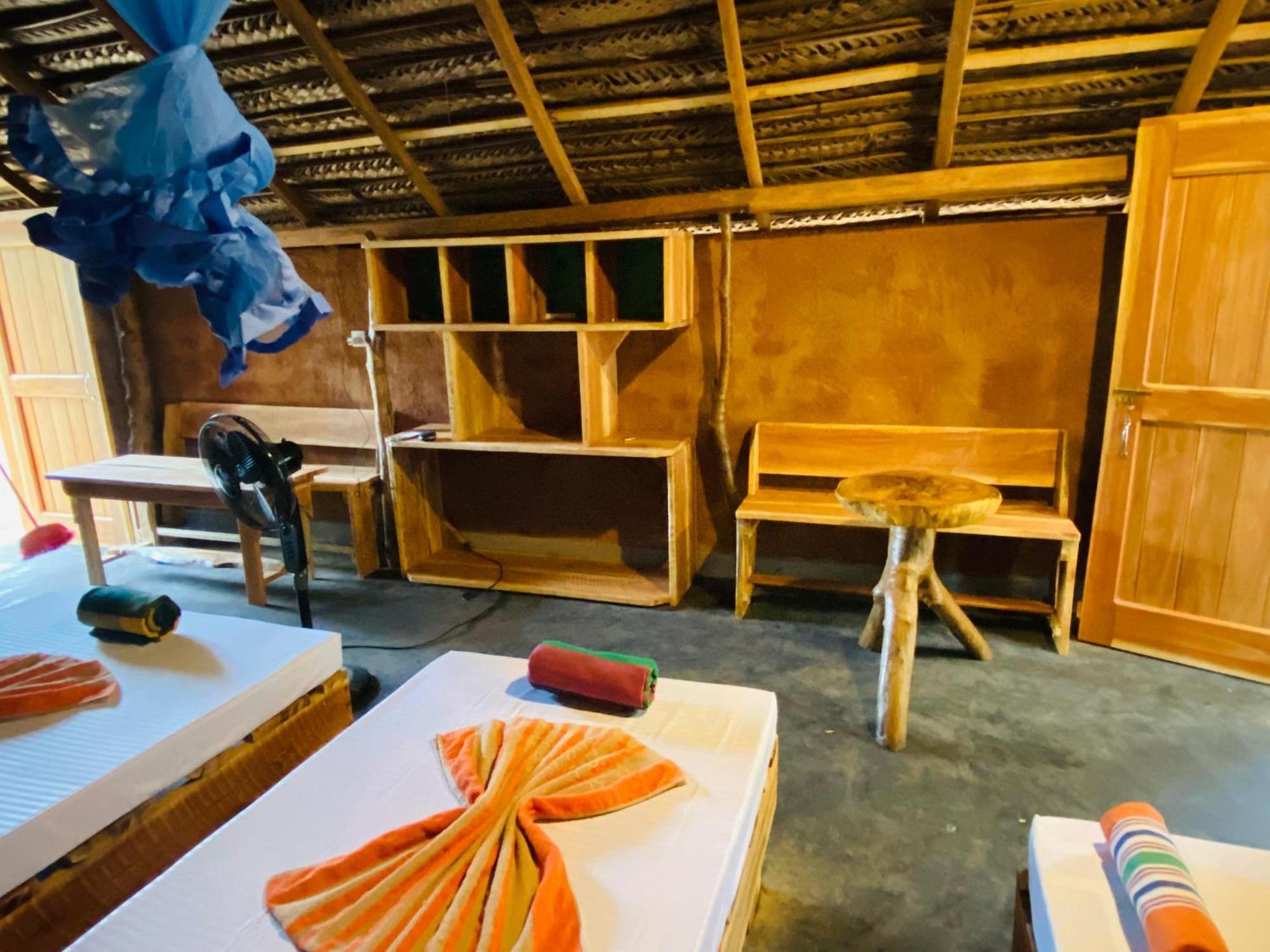 Yala Village Eco Tree House ทิซซามาฮารามา ภายนอก รูปภาพ