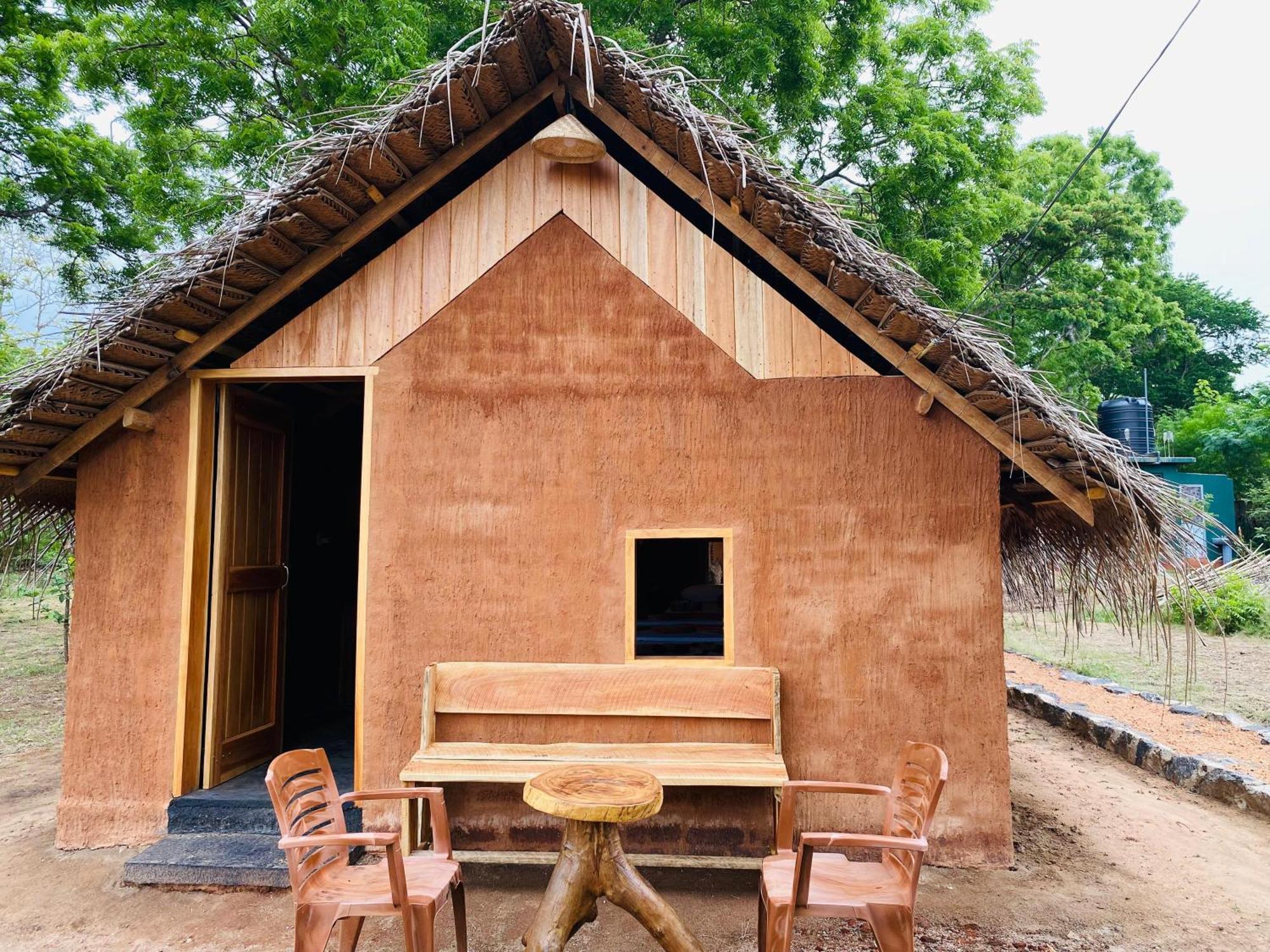 Yala Village Eco Tree House ทิซซามาฮารามา ภายนอก รูปภาพ
